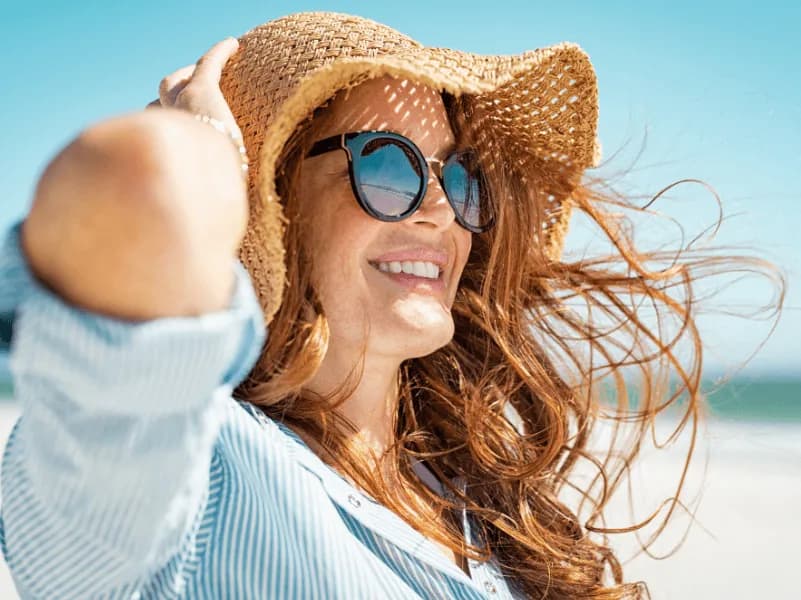 Vacaciones con menopausia: consejos para sentirte genial